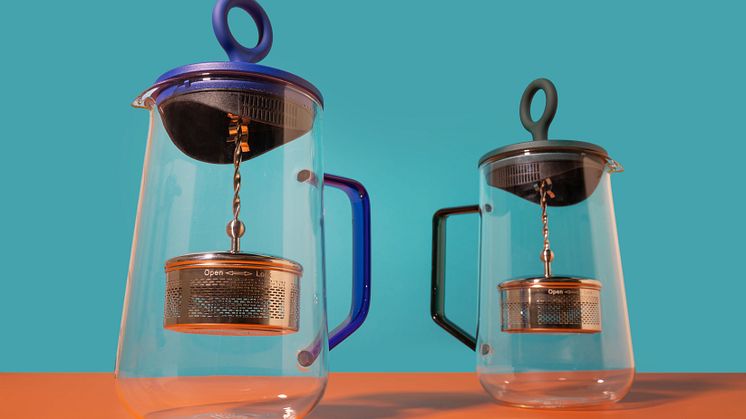 La Cafetière Gyro Spinfuser Teapot 1.jpg