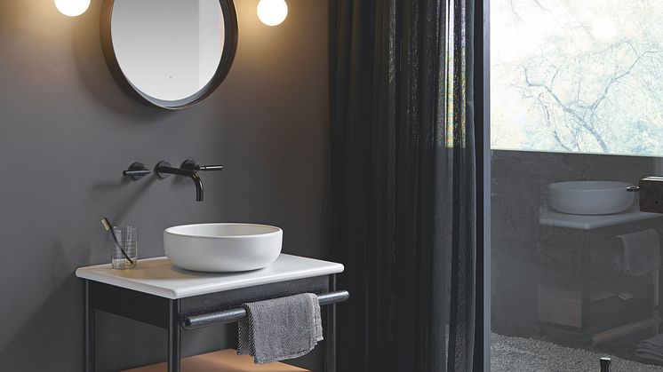 Die neue Badmöbelkollektion Mya von burgbad interpretiert den Landhausstil völlig neu. 