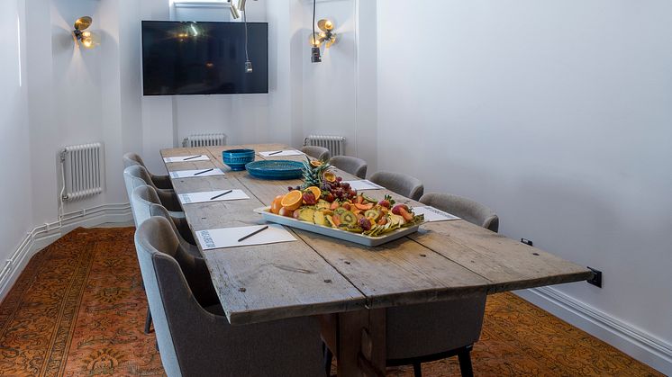 Conference-room-fruit-clarion-collection-hotel-borgen