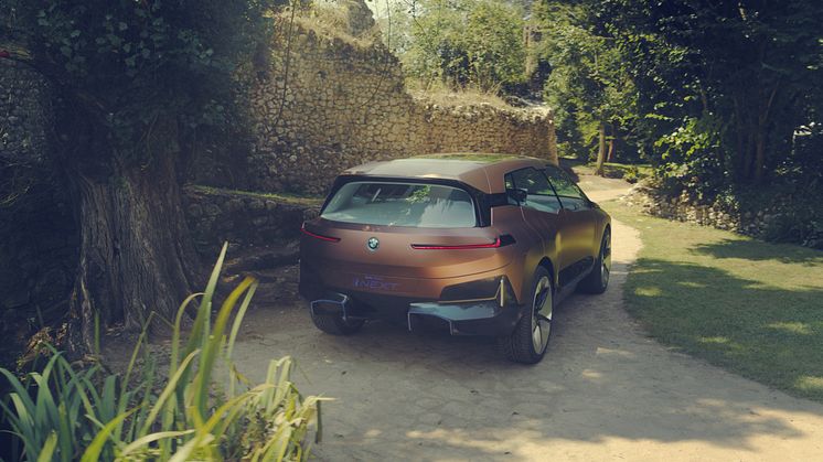 BMWVisioniNext7