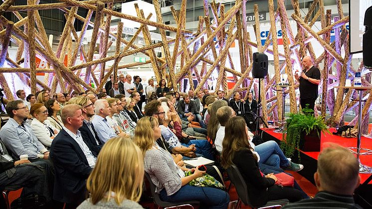Woodstock Installation, den unika seminarie- miljön på Trä & Teknik, var uppbyggd av 300 stockar.