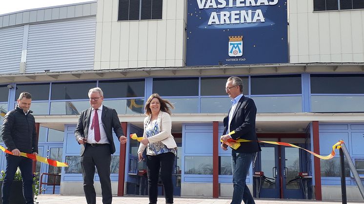 Jan-Erik Lahti, Anders Teljebäck, Vicki Skure-Eriksson och Thomas Högström vid namngivningsceremonin för Västerås Arena onsdagen den 8 april 2020. Foto: Stefan Tielinen, Västerås stad