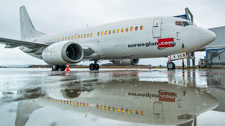 Norwegians 737-300 med registrering LN-KKW som landat i Bodö och gjort sin sista flygning   Bild 