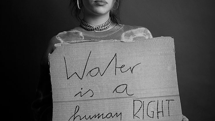Billie Eilish_WIAHR_Henning Heide für Viva con Agua.jpg