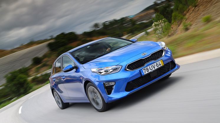 Kia Ceed 5d_Blue