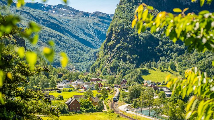 10 gode grunner til å reise til Flåm og Myrkdalen i sommer