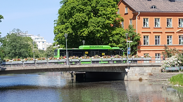 Kraftig prisminskning för biogasbussar med ny svensk teknik