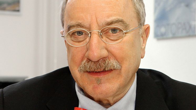 Prof. Dr.-Ing. Herbert Sonntag, früherer Vizepräsident und langjähriger Logistikprofessor und Leiter der Forschungsgruppe Verkehrslogistik an der TH Wildau, erhielt am 21. Januar 2021 eine Ehrenprofessur an der Deutsch-Kasachischen Universität.  