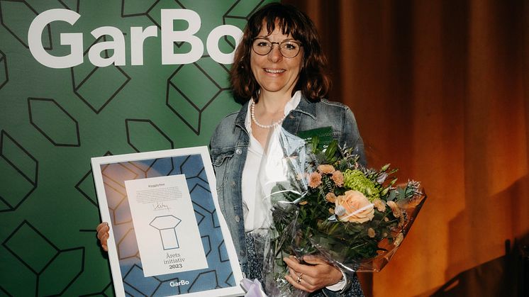 Programchef för Bygglyftet, Kajsa Simu, på plats på GarBo-dagen för att ta emot utmärkelsen för Årets initiativ 2023. Fotograf Linda Eliasson