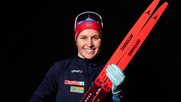 Tiril Udnes Wend und ihr Redster S9 Gen S Ski