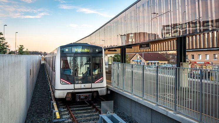 Kolsås T-banestasjon, der HKH Kronprinsen og HKH Kronprinsessen starter reisen med  Bokbanen onsdag 8. mai.