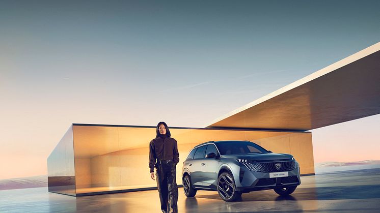 PEUGEOT_E5008_2403STYP_116