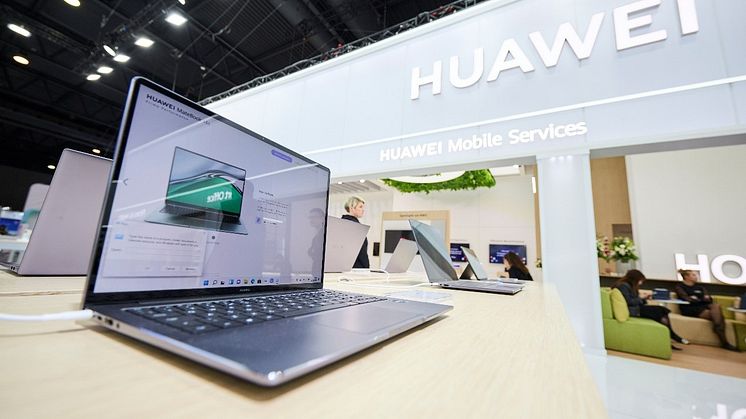 Huawei MateBook 14s at MWC 2023
