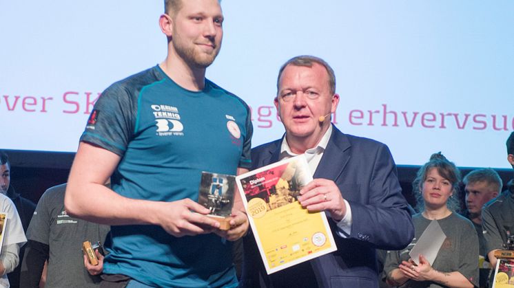 Emil Tornøe Wang og statsminister Lars Løkke Rasmussen. Foto: Per Daugaard.