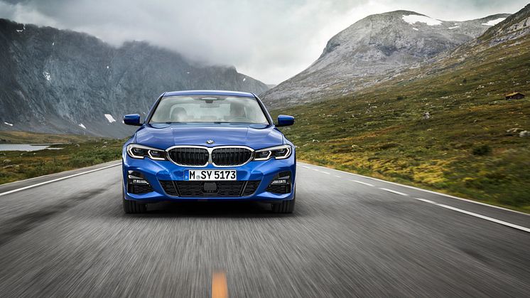 Täysin uusi BMW 3-sarjan Sedan
