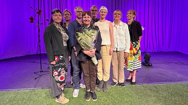 Foto från disputationen: (Från vänster) Ami Skånberg, Rasmus Ölme, Niklas Hald, Carina Reich, Mårten Medbo, Petra Fransson, Barbro Smeds, Gunilla Pettersson Thafvelin. Foto: SKH