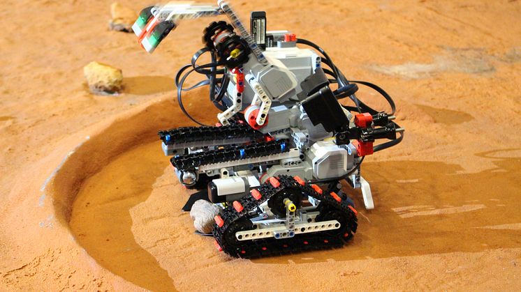 ​2. Schüler-Ingenieur-Akademie im Fachgebiet Luft- und Raumfahrttechnik: „Weltraummission“ am 24. Juni 2015 erfolgreich abgeschlossen