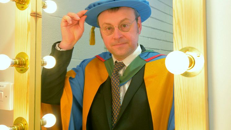 INTERVIEW: Playwright Lee Hall talks to Northumbria student, Rosie Willan
