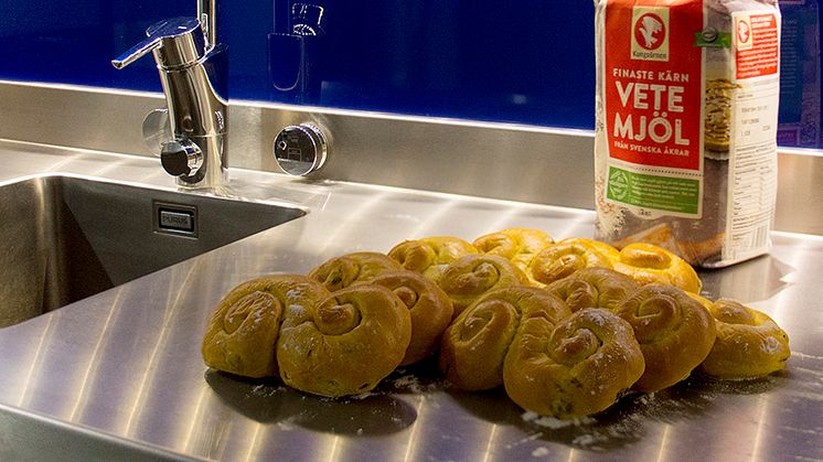 Så rengör du din diskbänk efter julbaket