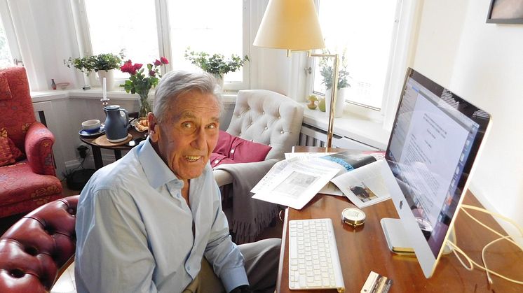 professor-curt-enzell-snus-portion-inventor