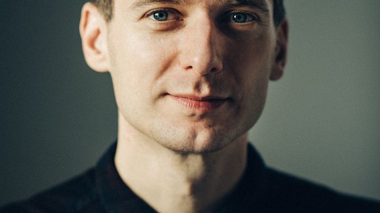 Författarporträtt: Robert Eriksson