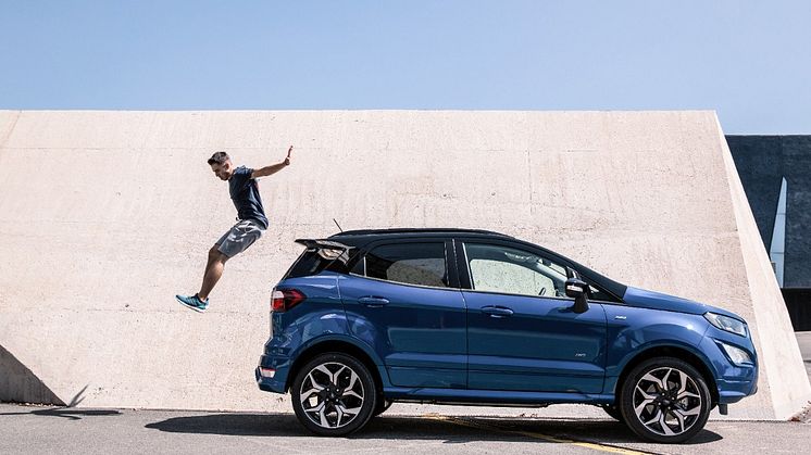 Ford EcoSport med supermateriale inspirert av honningbier
