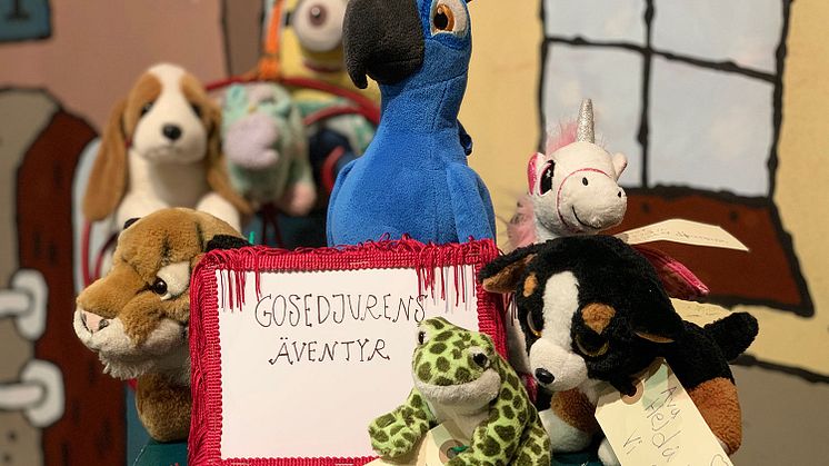 Junibacken tar barnens gosedjur på ett äventyr i huset.