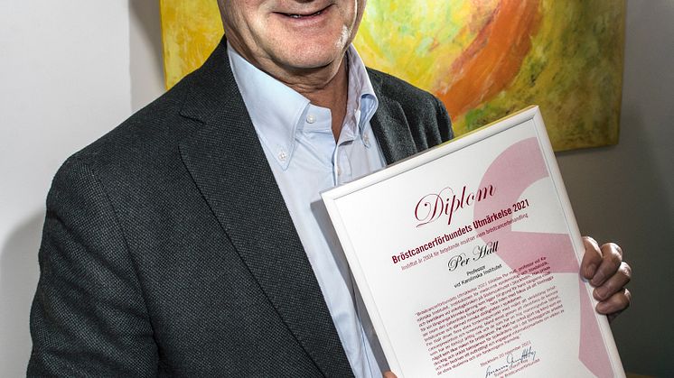 Bröstcancerförbundets Utmärkelse 2021 går till professor Per Hall
