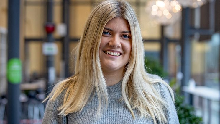 Tidigare studentkonsult och numer marknads- och kommunikationsansvarig i Kristianstad Akademi vid Högskolan Kristianstad.