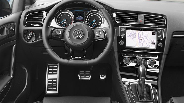 Golf R