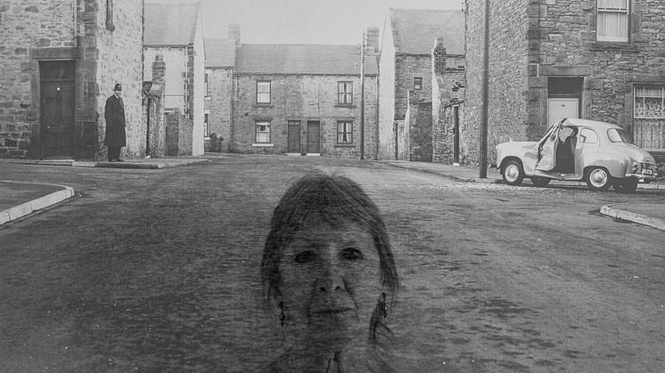 Self-Portrait / The Street. 