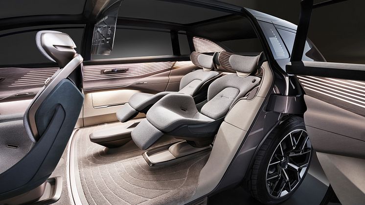 Audi urbansphere concept