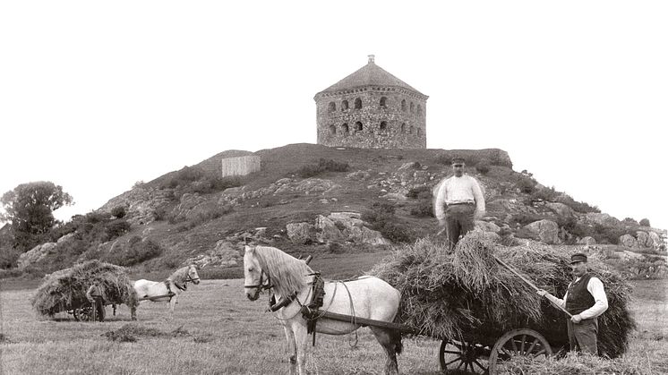 Stadsvandring: Skansen Kronan, Arkivbild från 1896