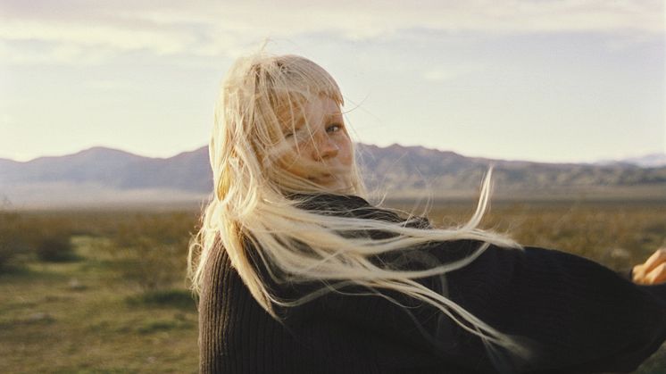 Under 2023 är Sarah Klang tillbaka med ny musik och i höst väntar en Europaturné med fem stopp i Sverige.