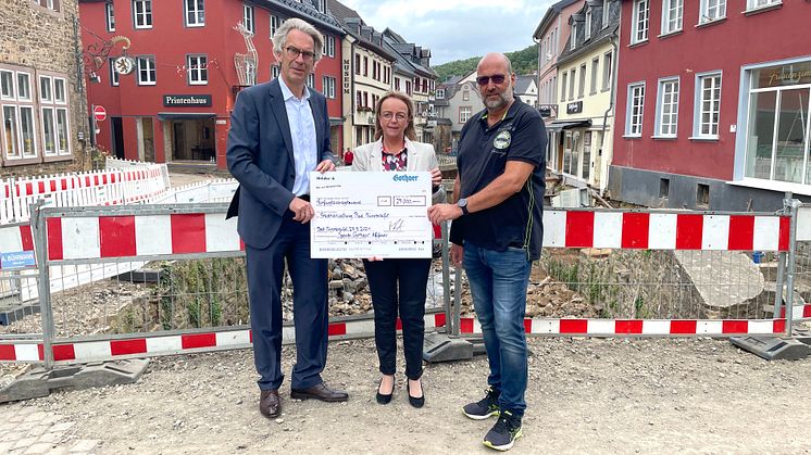 Oliver Brüß, Sabine Preiser-Marian und Reiner Huthmacher (von links)