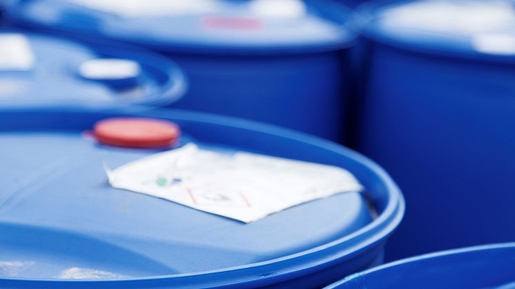 The Environmental Protection Agency and regulators would like to have a clearer picture of the way dangerous waste is moving through the country.