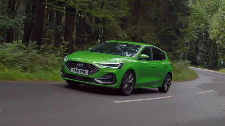 2021_FORD_FOCUS_B-ROLL.mp4