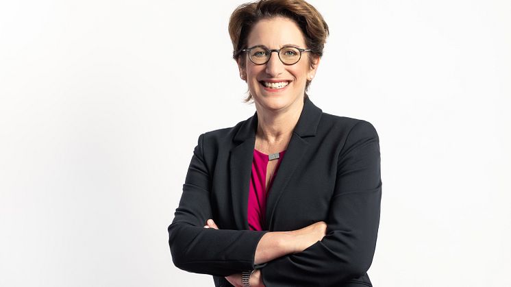 2_Portraitfoto Heike Heim_Vorstandvorsitzende.jpg
