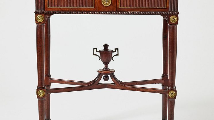 Salongsbord av Gottlieb Iwersson