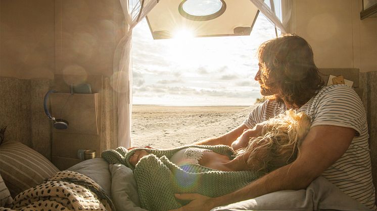 Just nu längtar många efter sol och värme och friheten i en husvagn eller husbil