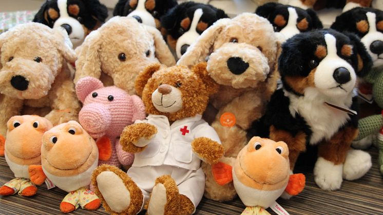 Viele Besucher beim Flohmarkt im Kinderhospiz: Erfolgreiche Bilanz für Bärenherz