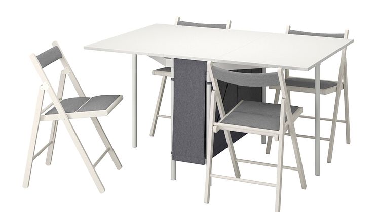 2_KALLHÄLL _ TERJE Bord og 4 stole 2255 DKK