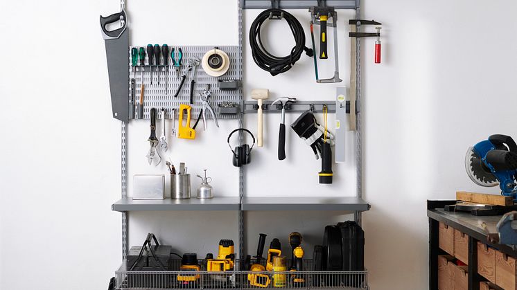 Elfa_Garage_storage_Interior_Click-in_system_Classic_2021_05_8