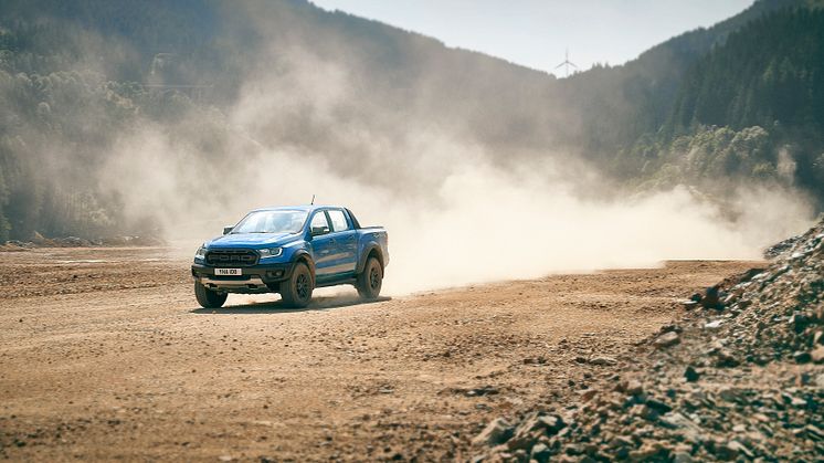 2018_FORD_RANGER_RAPTOR_Shot28_Front34_Off-road