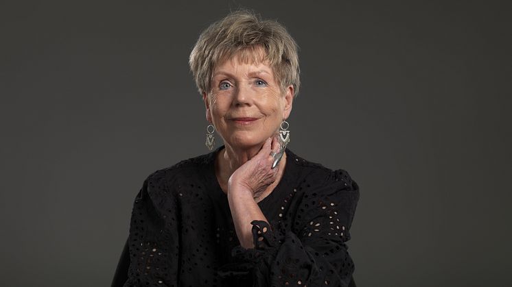 OriginalRgb_Portrett_Karin_Fossum.jpg
