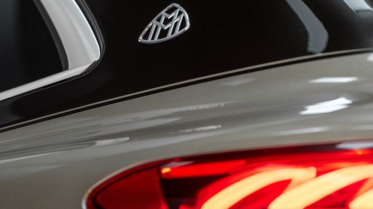 Mercedes-Maybach EQS SUV00006