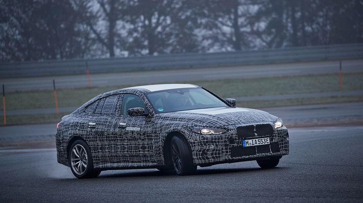 Helt nye BMW i4