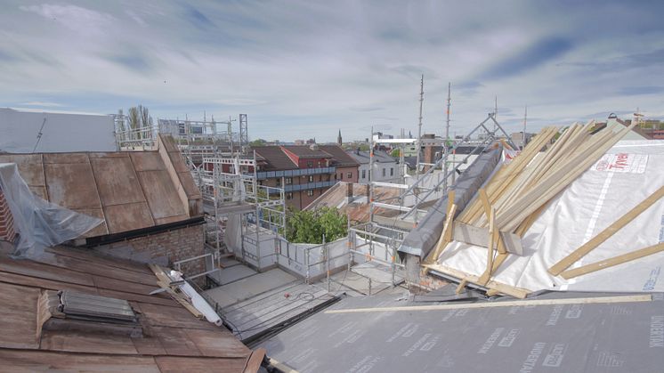 Musikkhuset hvor Grûnerløkka lufthavn/MIR holder til i Toftesgate 69, er fra taket under restaureringen 2020 Foto: Jørgen Rist Holmen/Kulturetaten