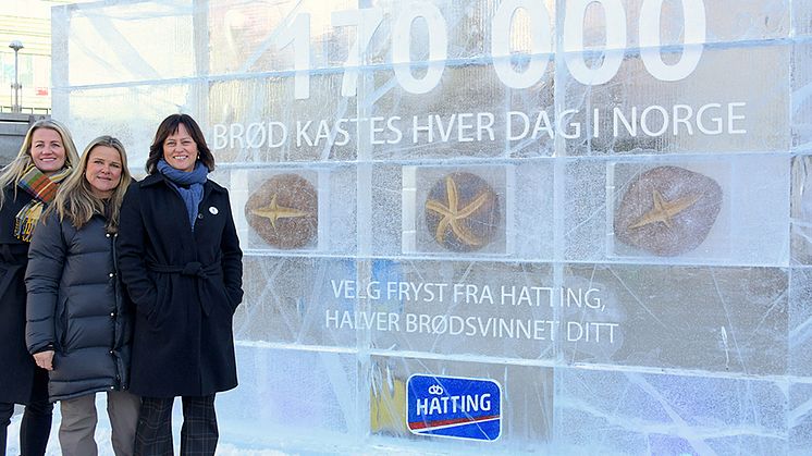 Bygger isvegg mot brødsvinn utenfor Oslo S