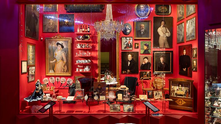 Utställningen skildrar rörelser, möten och förändringar genom 500 år och tar fasta på viktiga brytpunkter och händelser som format historien. Foto: Hendrik Zeitler, Nordiska museet.